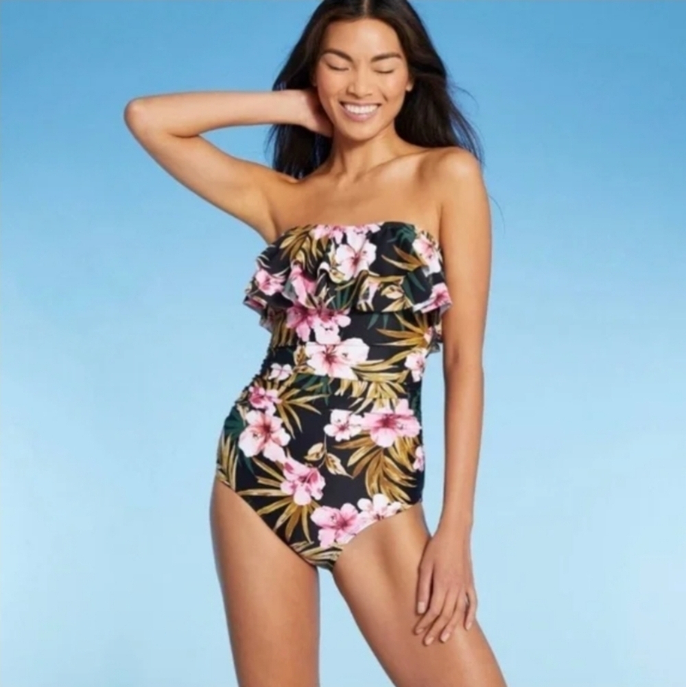 Kona Sol floral print one piece swimsuit size M
